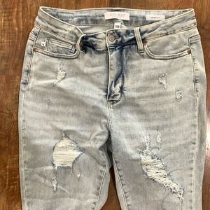 Judy Blue distressed skinny jeans